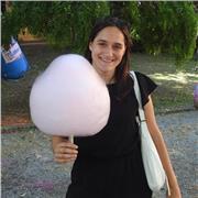 Offro lezioni per studenti dalle elementari alle superiori. Sono diplomata al liceo classico e studio Scienze della formazione primaria